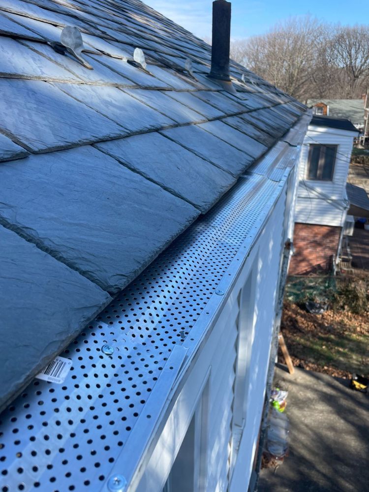 gutter cleaning repair and installation in brooklyn